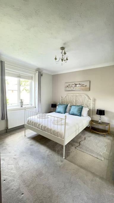 Gatelodge - Charming 2-bed Cottage, - Sleeps 3 Holiday home Exmouth