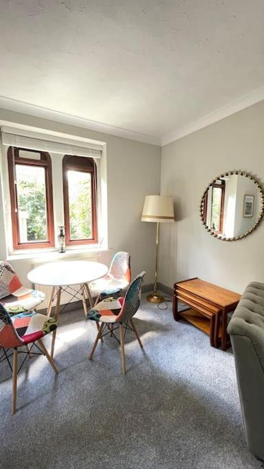 Holiday home Gatelodge - Charming 2-bed Cottage, - Sleeps 3 Exmouth