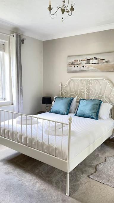 Gatelodge - Charming 2-bed Cottage, - Sleeps 3 Holiday home Exmouth