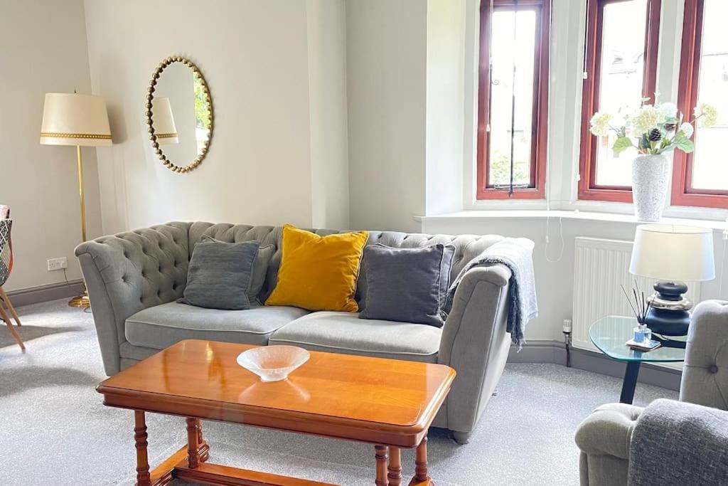 Gatelodge - Charming 2-bed Cottage, - Sleeps 3 Holiday home Exmouth