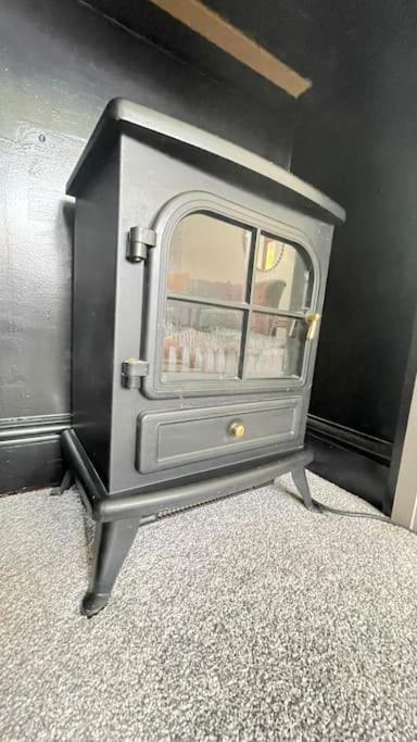 Gatelodge - Charming 2-bed Cottage, - Sleeps 3 *